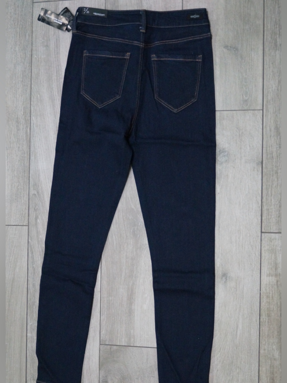Liverpool Jeans Company Indigo High-Rise Skinny Jeans - Picture 11 of 12